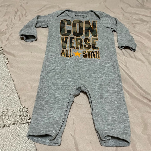 *SOLD* Pair of Converse Jumpsuits-Size 6-9 Momths - Picture 3 of 8